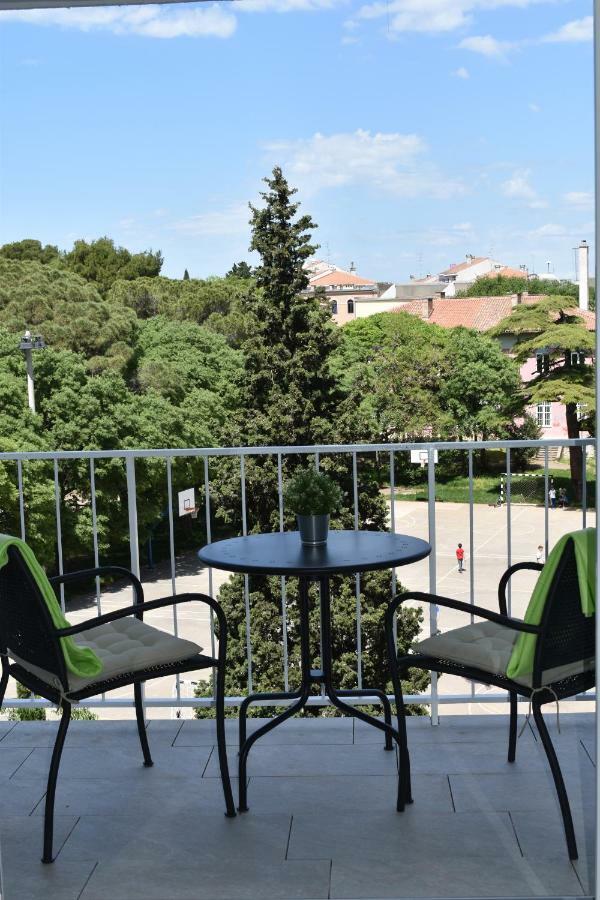 Valkane Apartment Pula Exterior photo